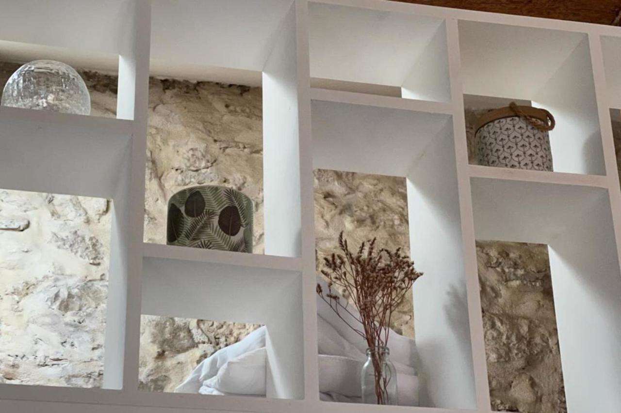 Apartment With Mediterranean Charm In The Heart Of The Provencal Market Antibes Bagian luar foto