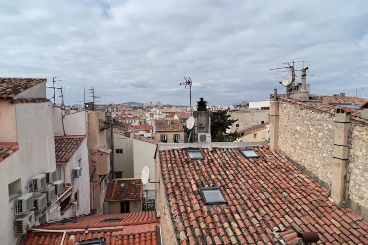 Apartment With Mediterranean Charm In The Heart Of The Provencal Market Antibes Bagian luar foto